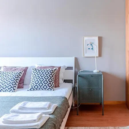 Mauve Studio Perto Do Metro, Cedofeita, Porto 波尔图
