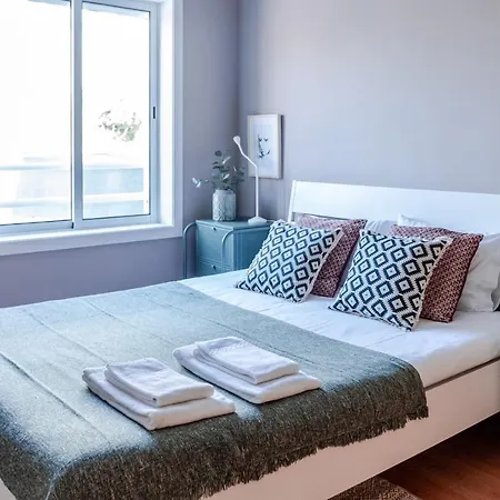 Modern In The Heart Of Lapa Porto