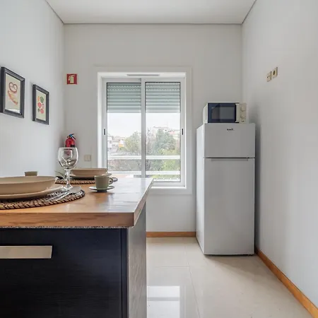 Mauve Perto Do Metro, Cedofeita, شقة بورتو